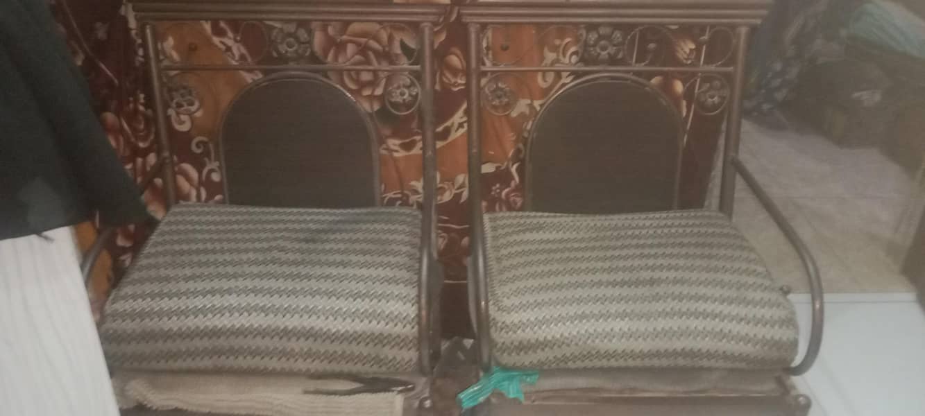 iron bed 4