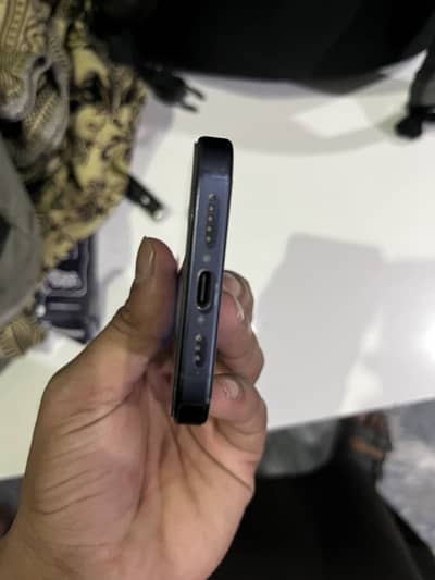 Apple iPhone 15 Pro