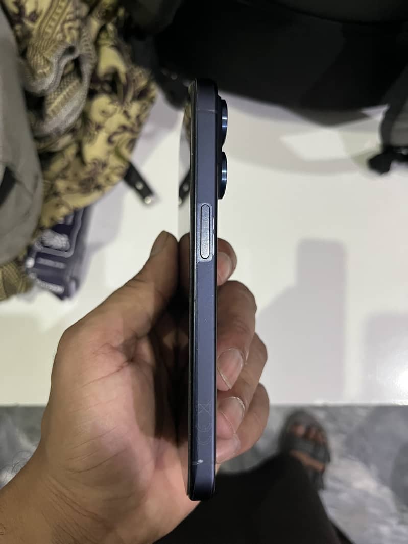Apple iPhone 15 Pro 5