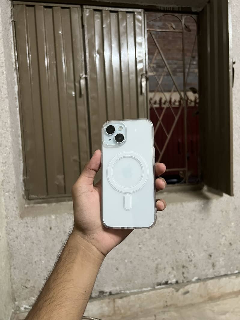 Apple iPhone 15 1