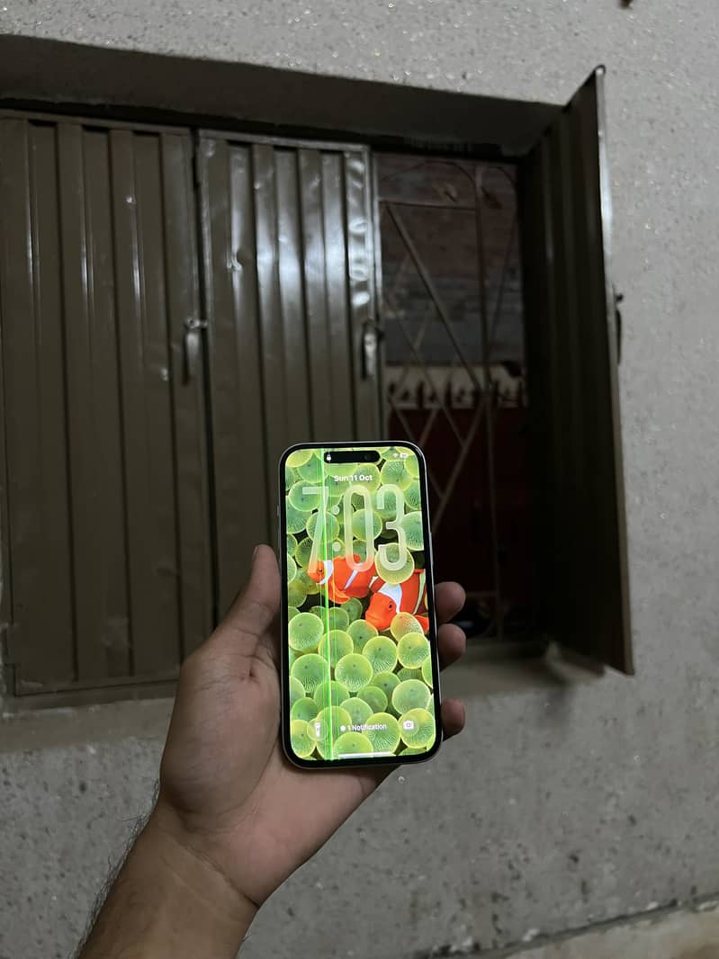 Apple iPhone 15 2