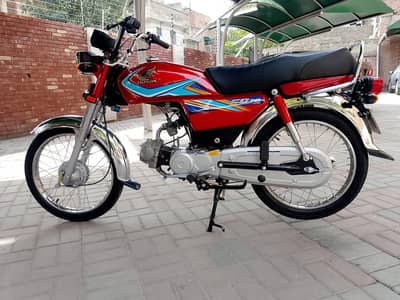 Honda 70 CC good edition