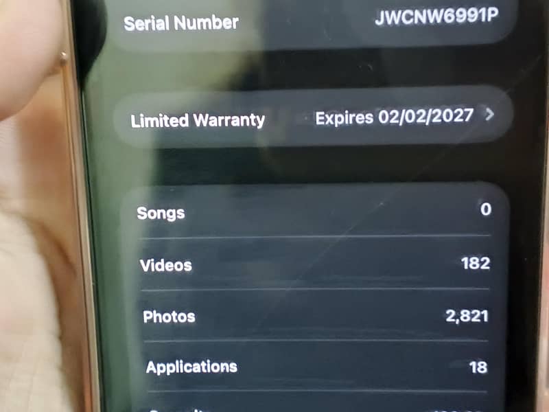 Apple iPhone 13 4