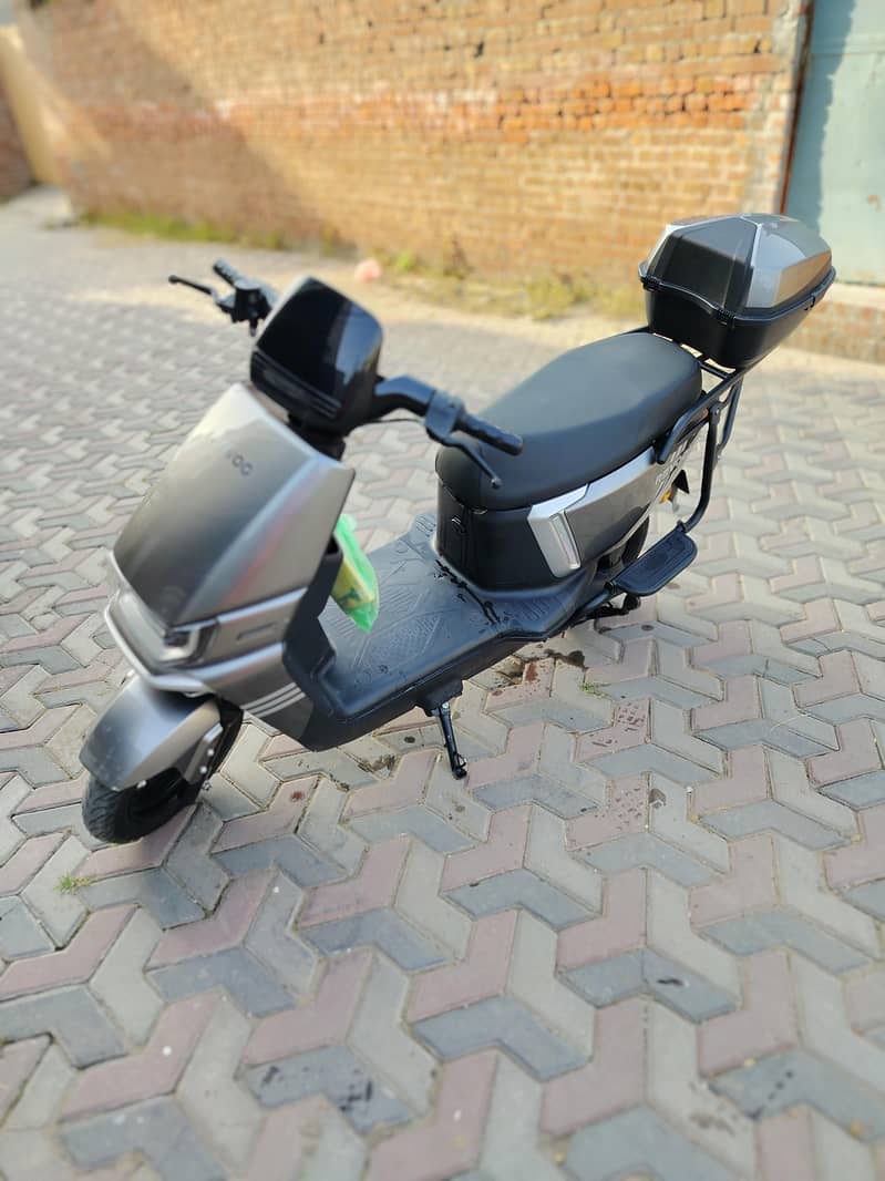 revooo a12 5