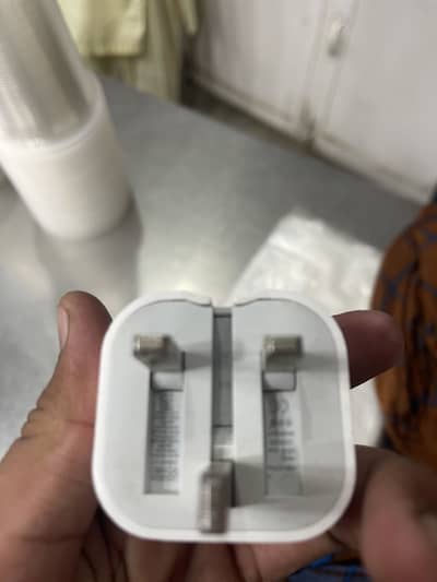 iPhone adapter 20 w