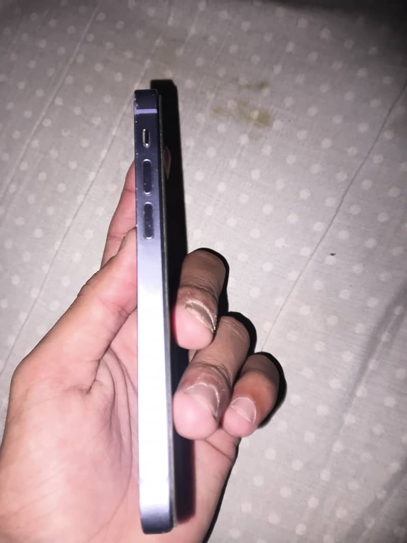 Iphone 12 mini 1