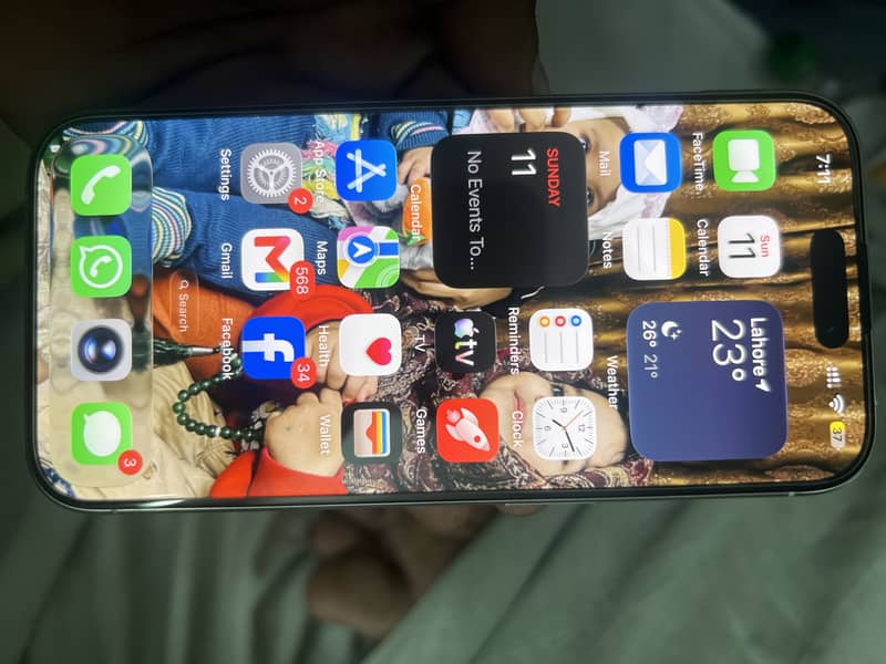 Apple iPhone 15 Pro 0