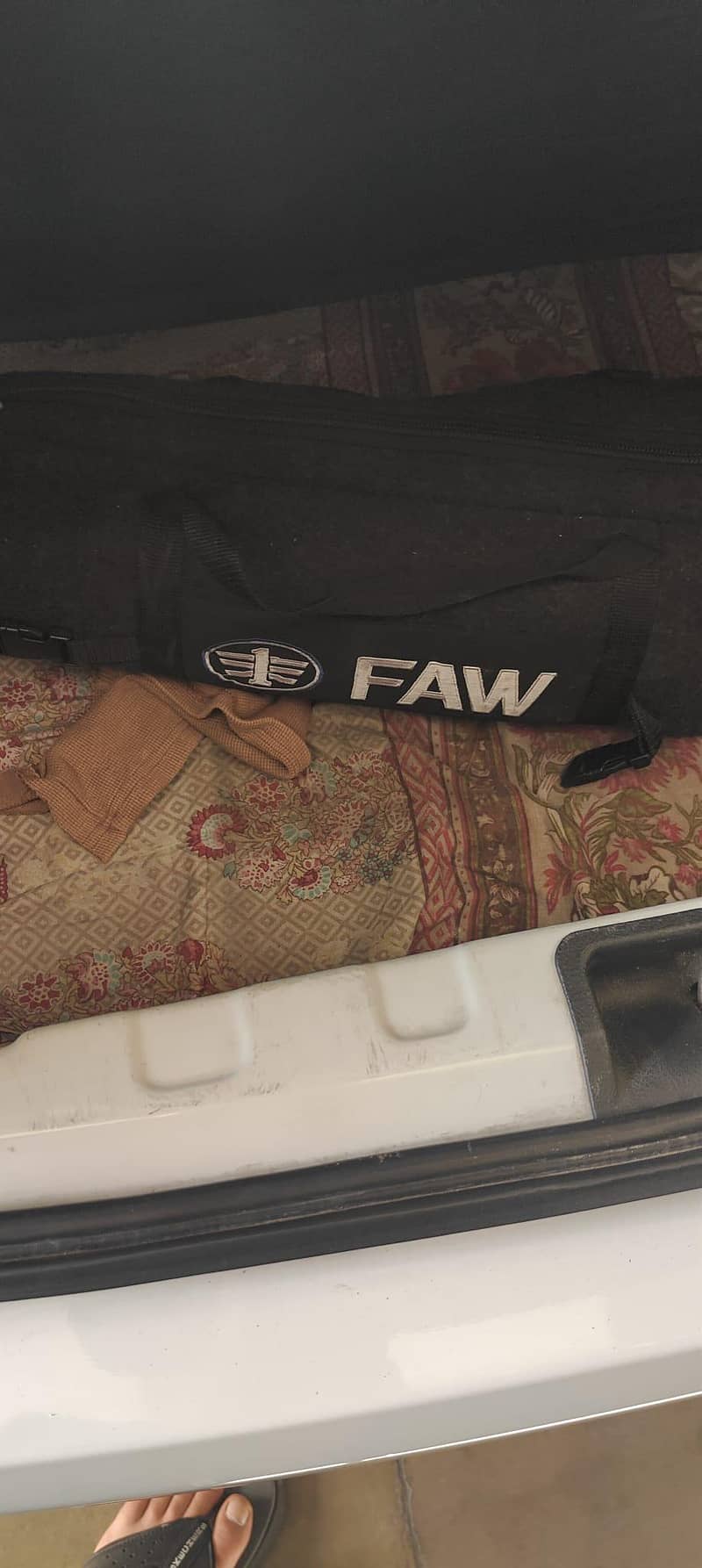FAW V2 12