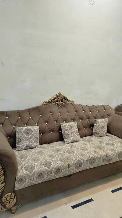 2  Sofa Sets 6 Seater