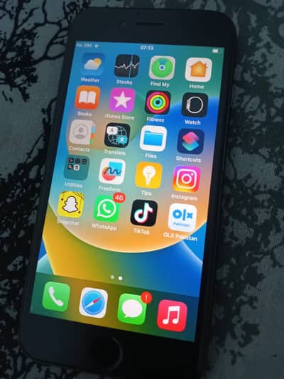 Apple iPhone 8