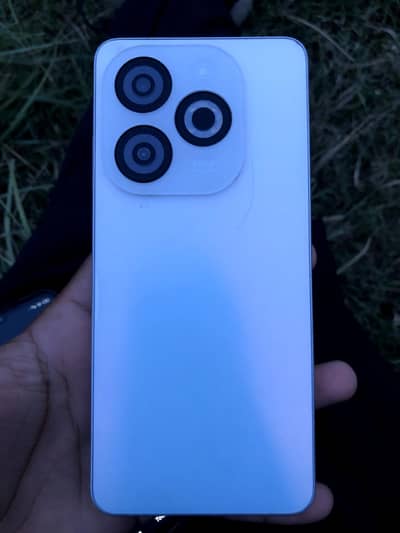 Infinix Smart 8 Pro
