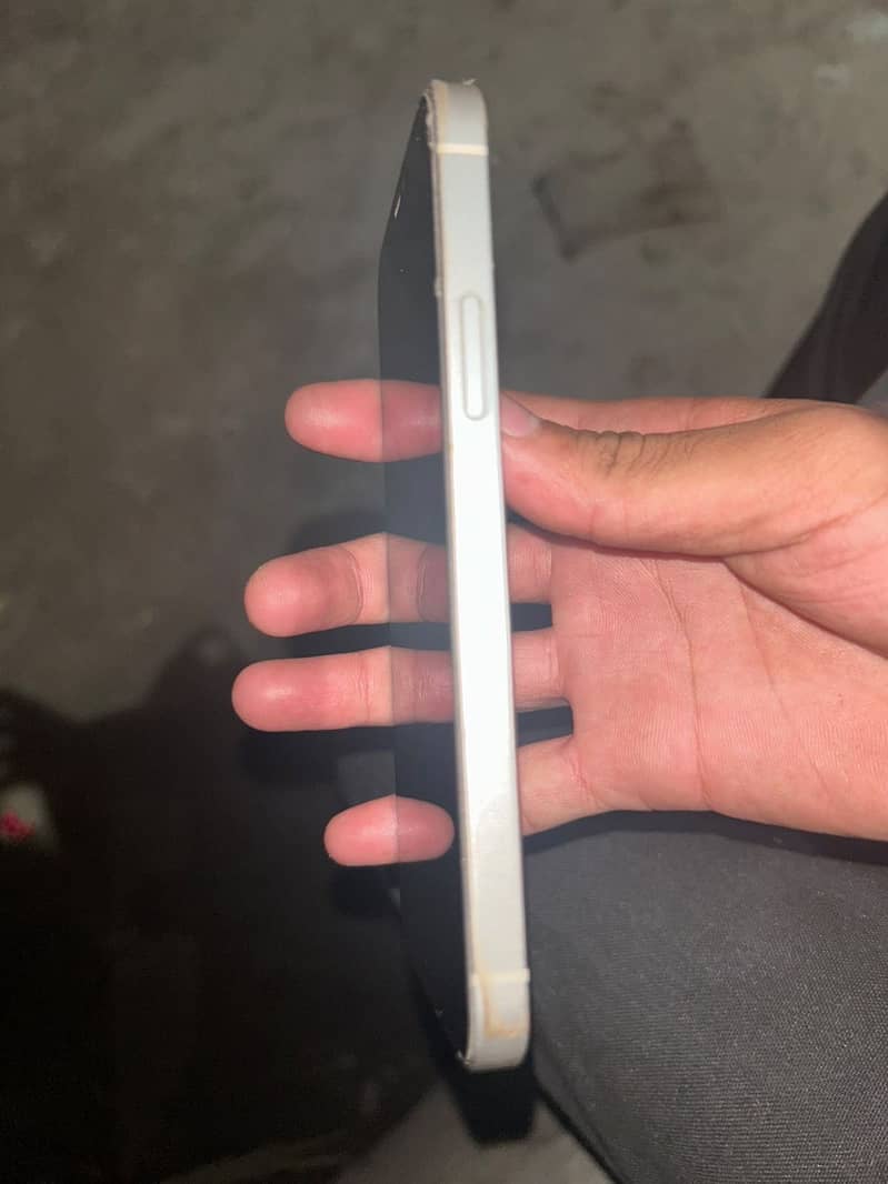 Apple iPhone 12 5