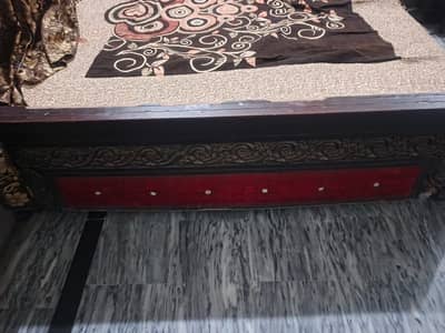 King double bed (Faisalabad) call 0300 4828626