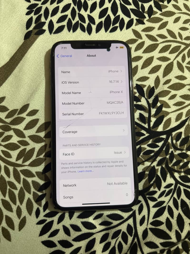 Apple iPhone X 3