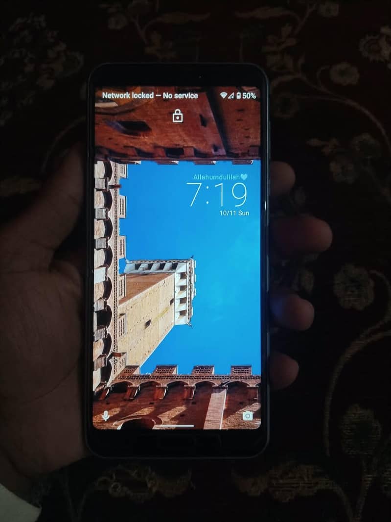 Sharp Aquos Sense 3 plus 1