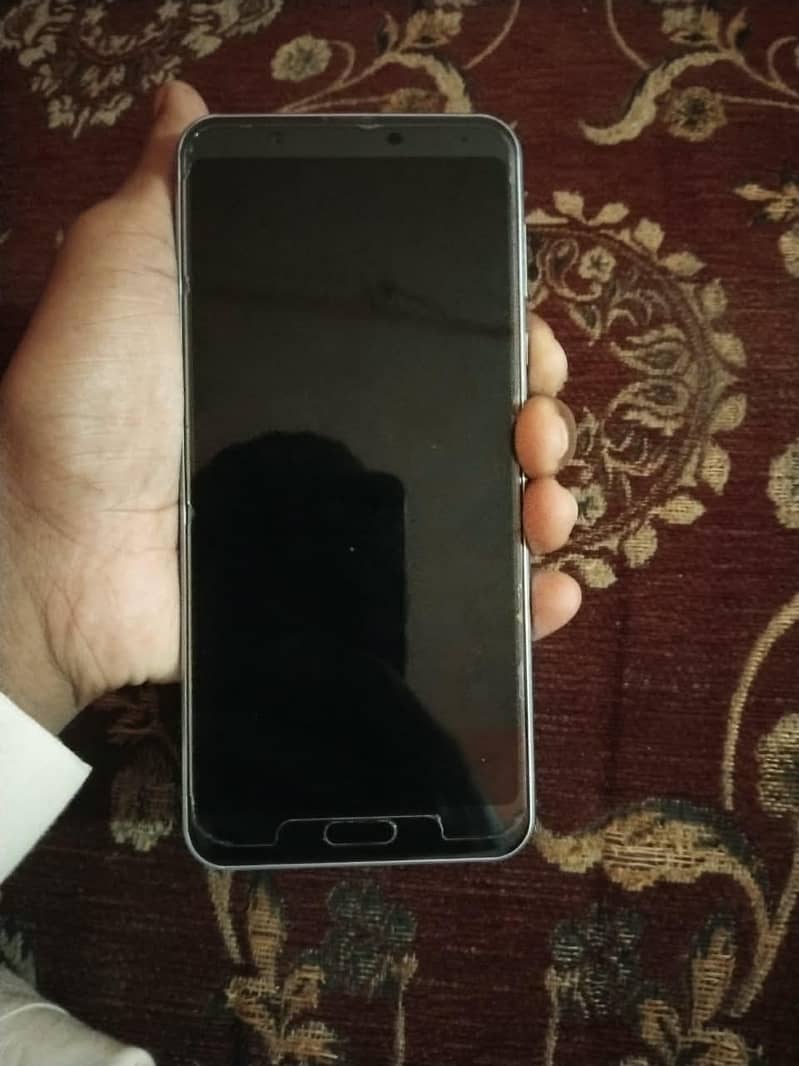 Sharp Aquos Sense 3 plus 4