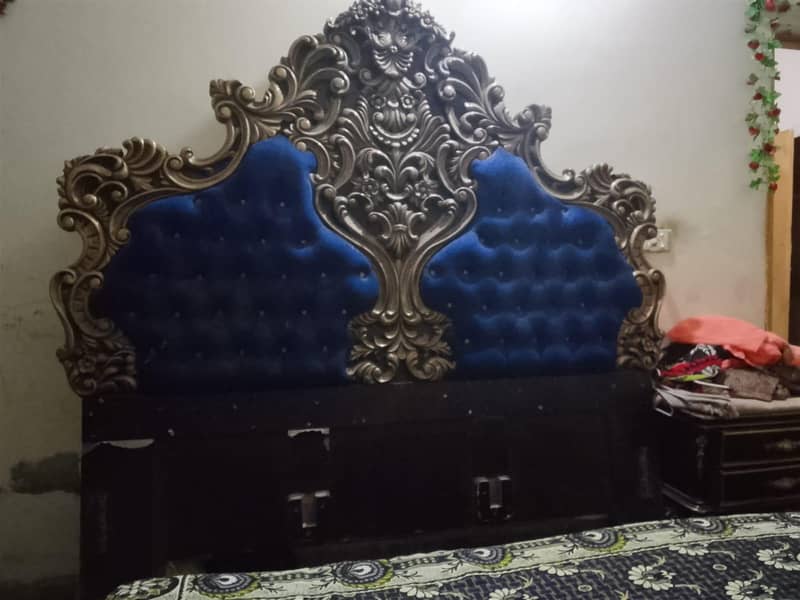 bed set 2 side table and dressing table 2