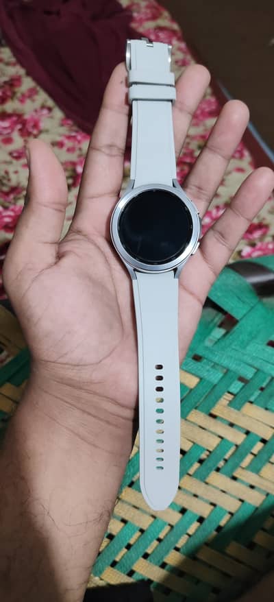 Samsung Galaxy watch 4