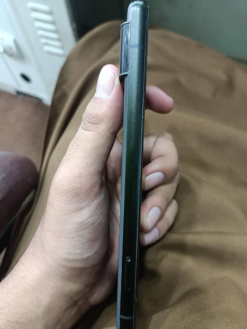 Google Pixel 6 4