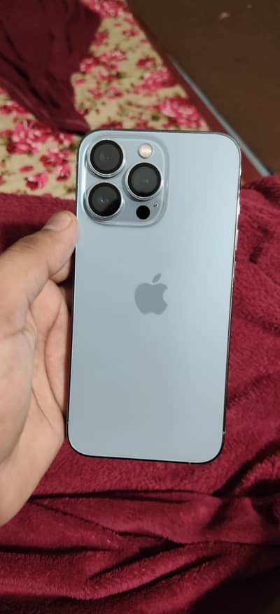 Apple iPhone 13 Pro