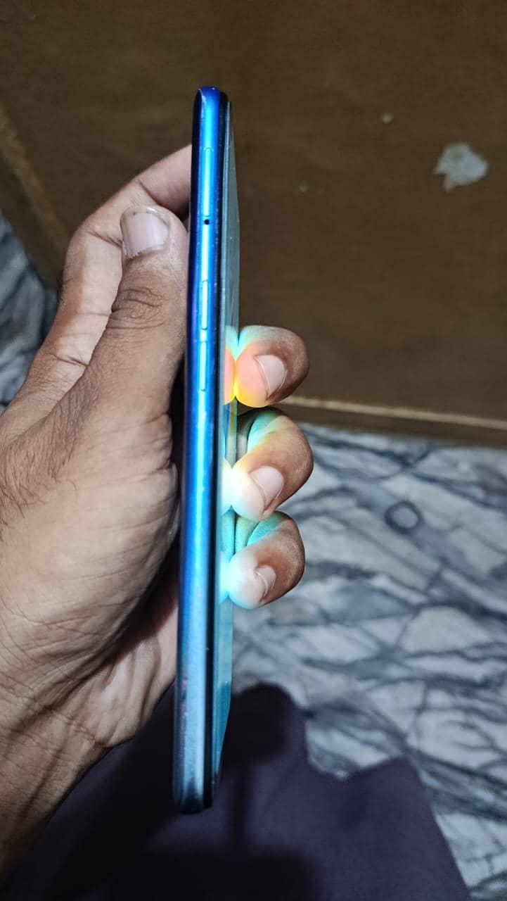 Oppo A54 3