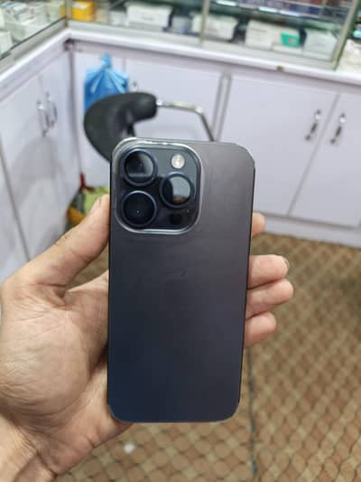 Apple iPhone 15 Pro