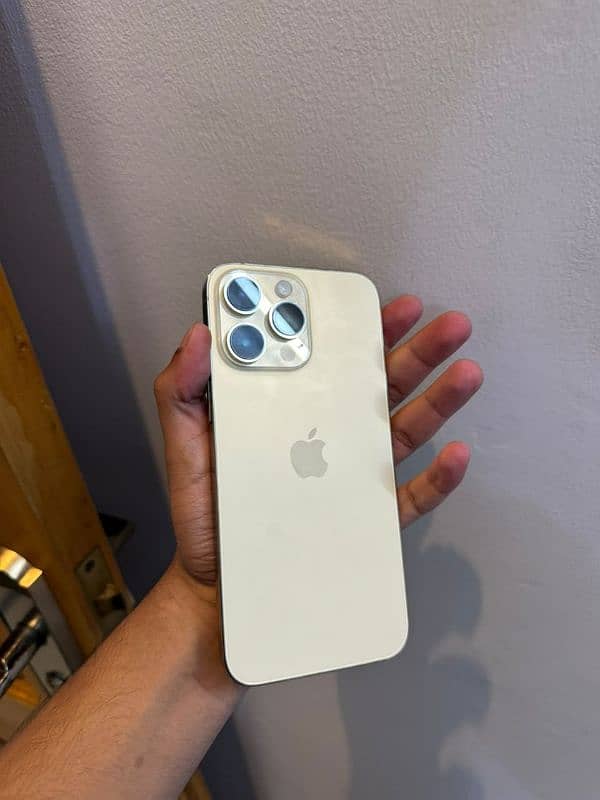 Iphone 14 pro max JV 6