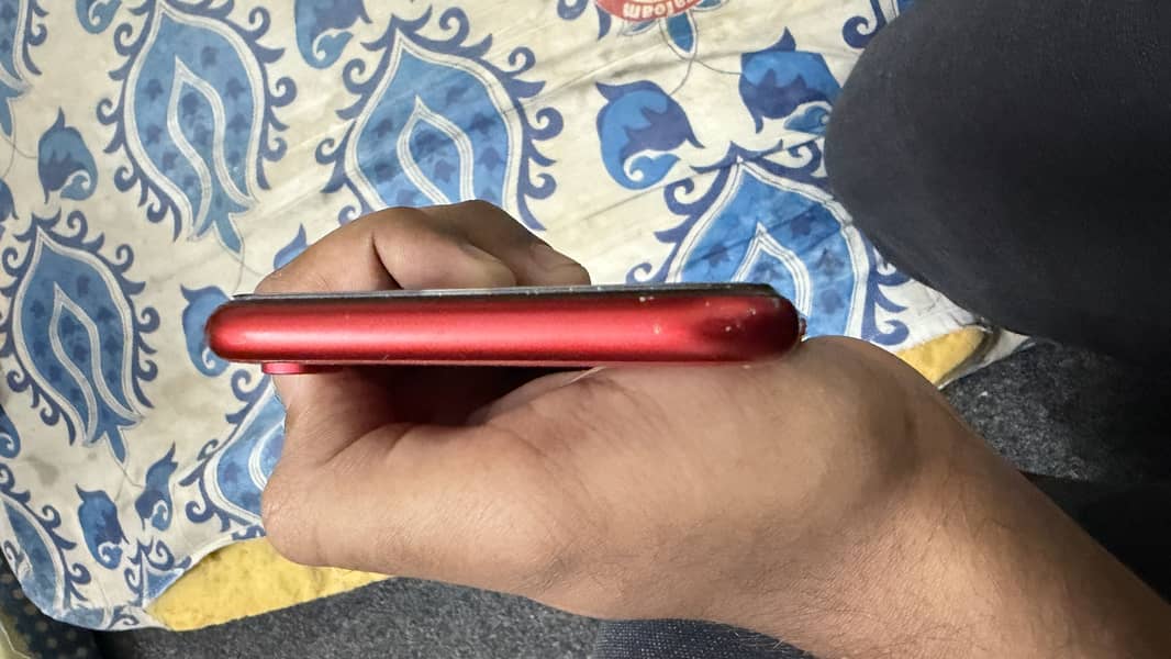 Apple iPhone XR 1