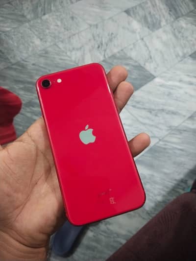 Apple iPhone SE
