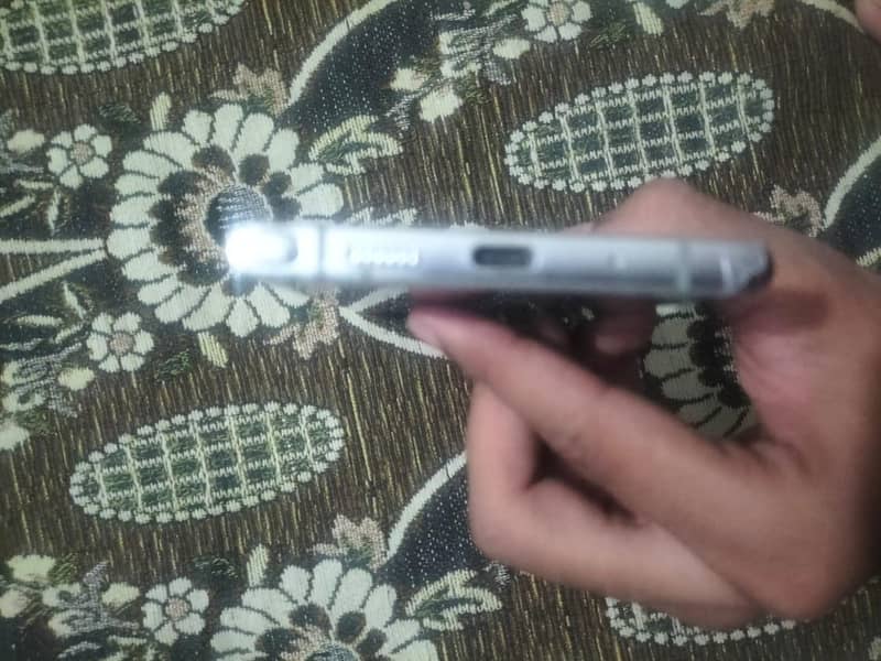 Samsung Mobile Note 10 Plus 2