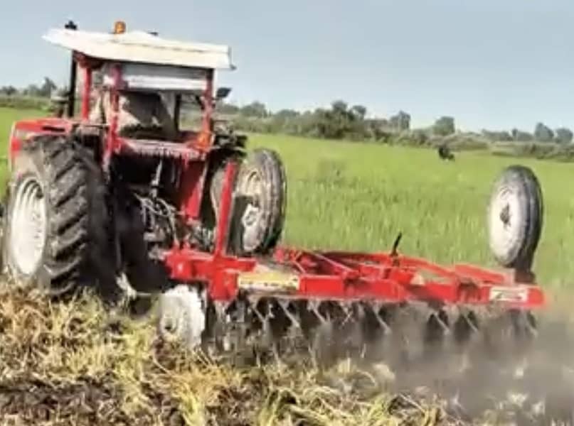 18 Disc Harrow 2
