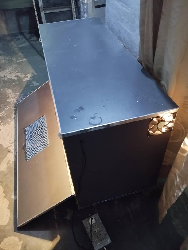 Automatic Used Brooder for Parrot Chicks 5
