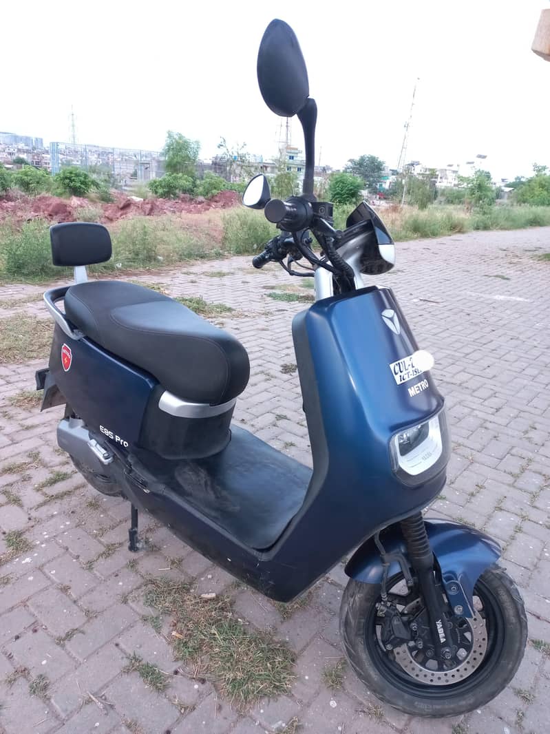Metro E8S Pro (Lithium Battery Installed) 1