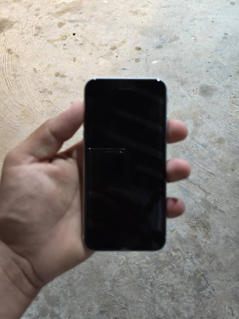 Apple iPhone SE 2nd 2