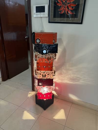 Artistic lamp