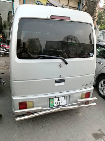 Suzuki Every 2010