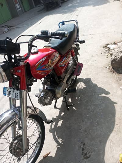 used condition 10/9 double saman ka sath hai