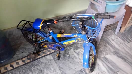 good condition like a new 10 sale tak ka bacha use kar sakta hy