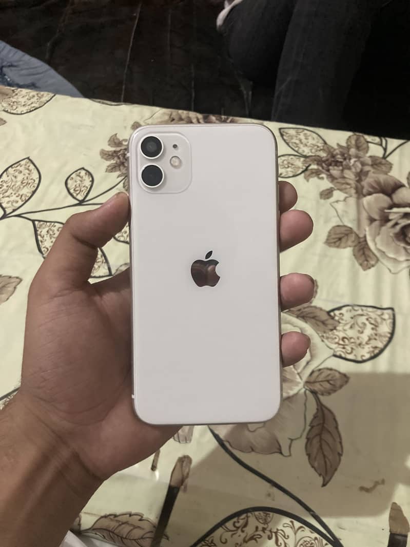 Apple iPhone 11 5