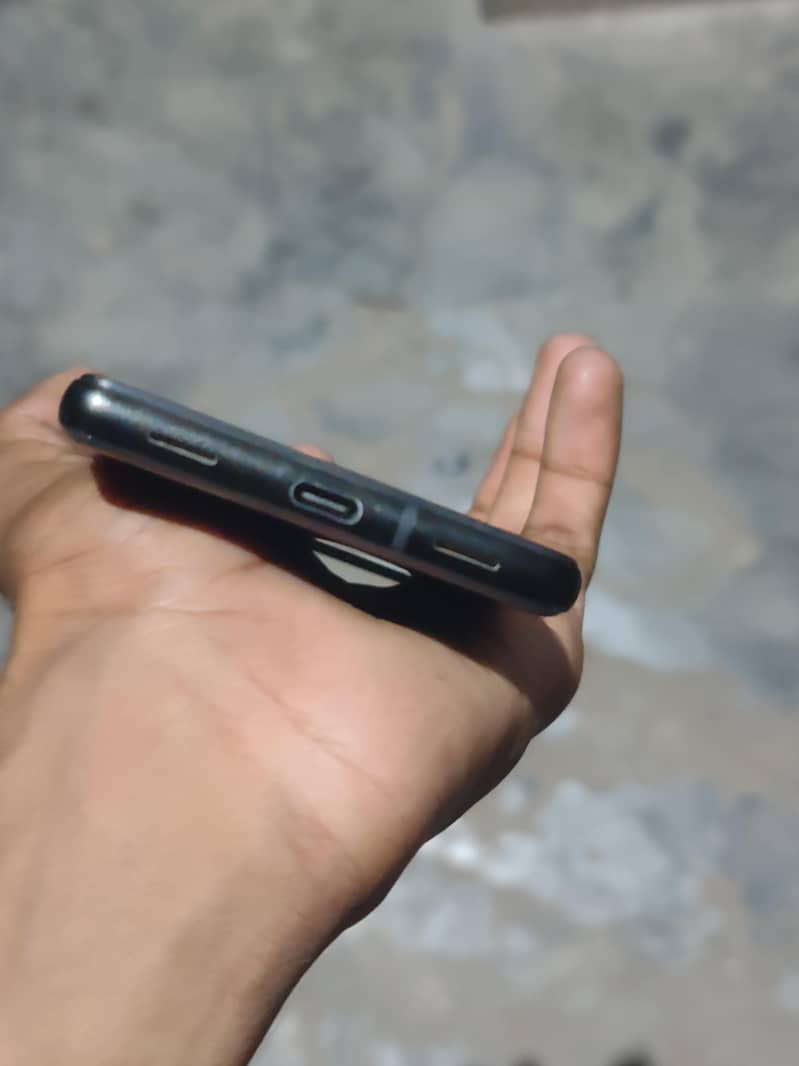 Google Pixel 6a 3