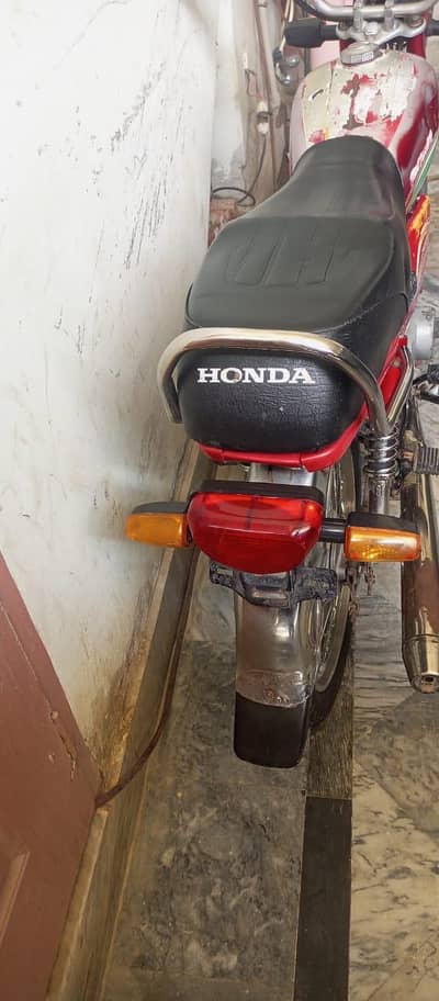 super star one hand use bike urgent sale
