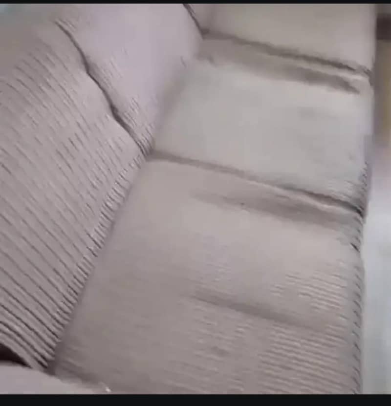 sofa. 0