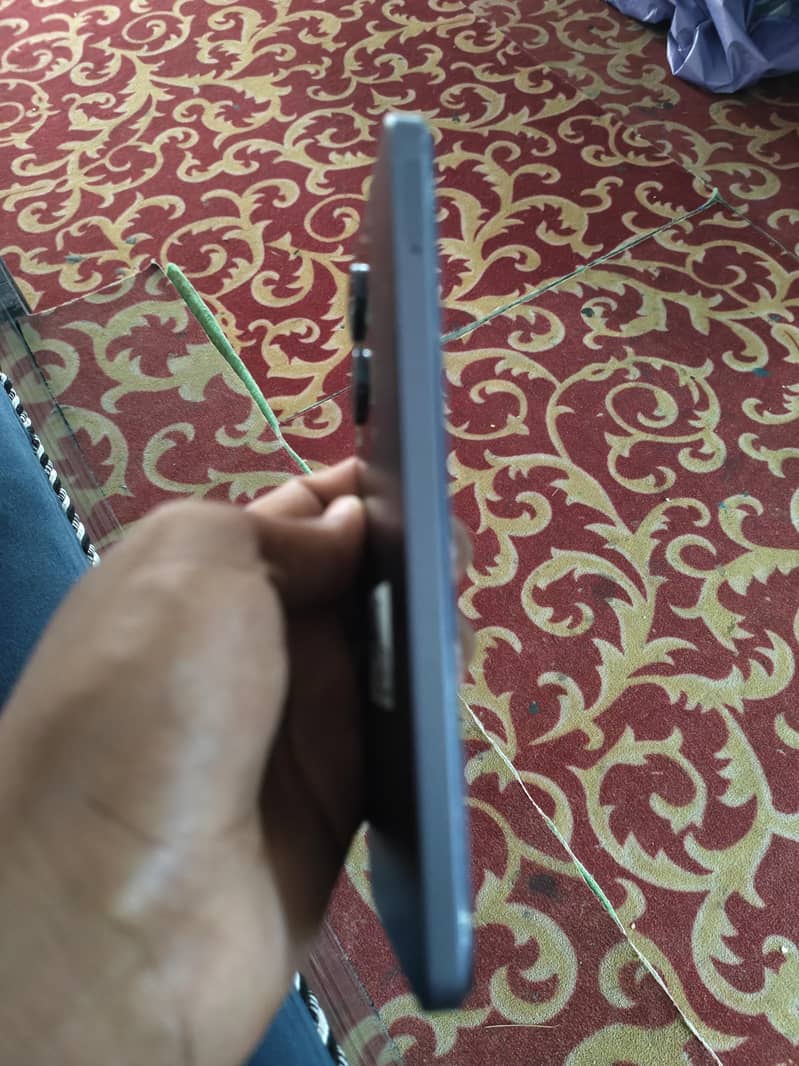 Realme Note 60x 4