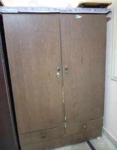 Almari / Wardrobe for sale 2 door
