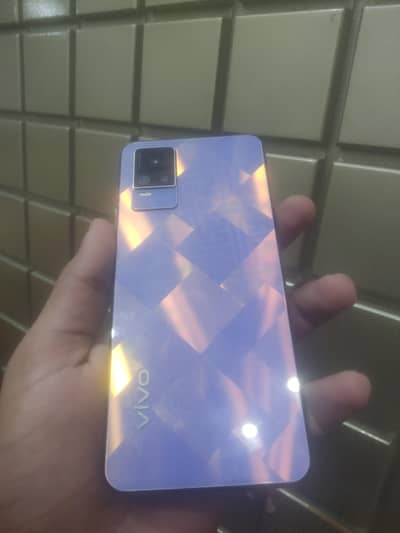 Vivo V21e