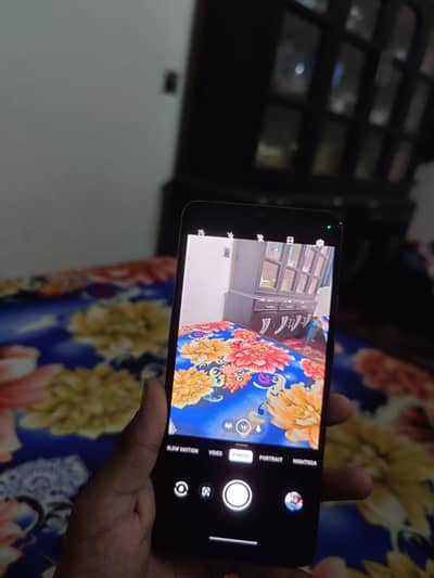 One Plus 7T single sim