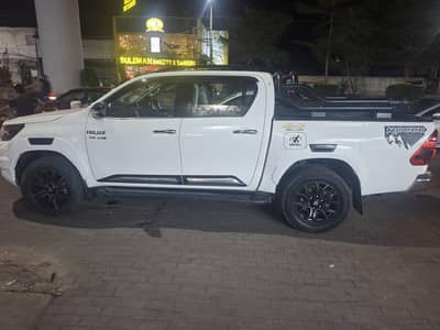 Toyota Hilux 2021