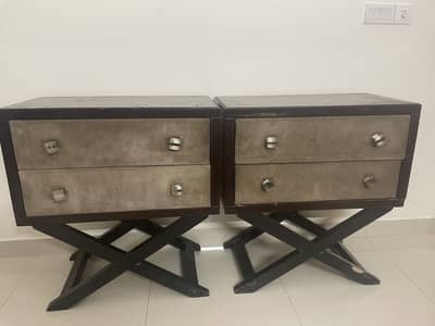 Wooden bed set