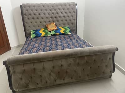 Wooden bed set