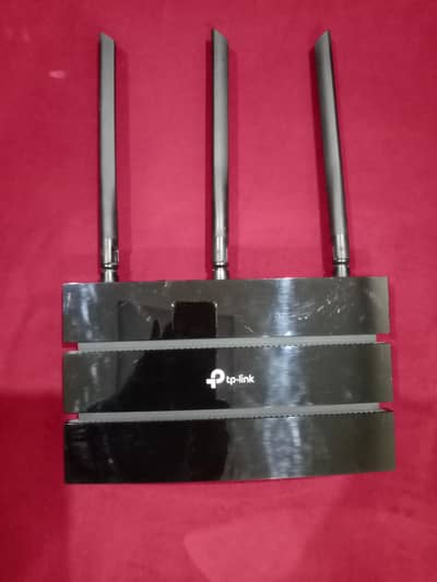 TP-Link Router 4G LTE Dual-Band Router (2.4 GHz + 5 GHz Wi-Fi)